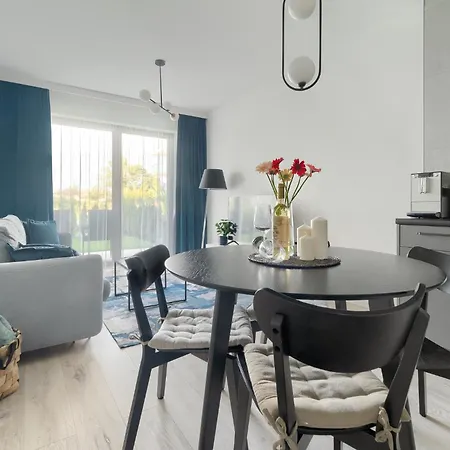 Nadmorski Apartament Z Ogrodkiem Przy Plazy 114 Rezydencja Niechorze Exterior foto
